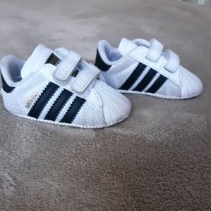 adidas soft bottom baby shoes